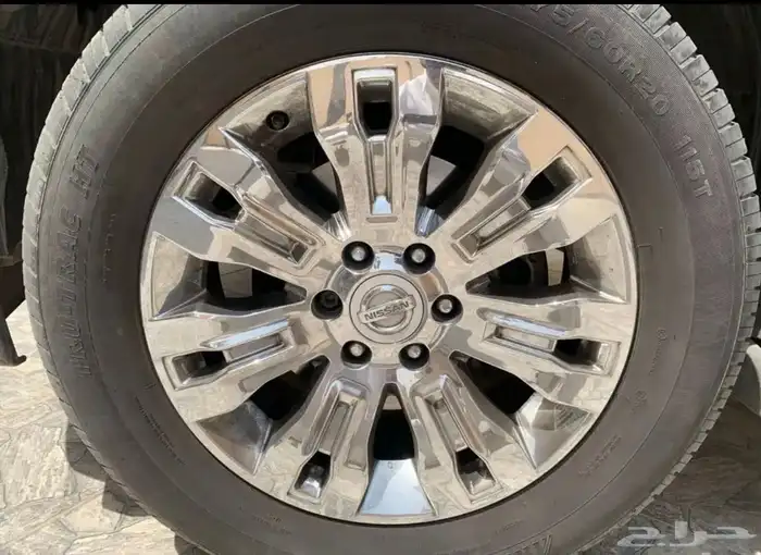 نيسان أرمادا فل كامل LE بلاتينيوم 6