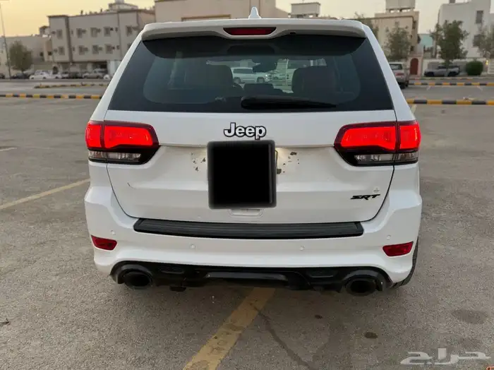 للبيع شروكي 2014 SRT نظيف 4