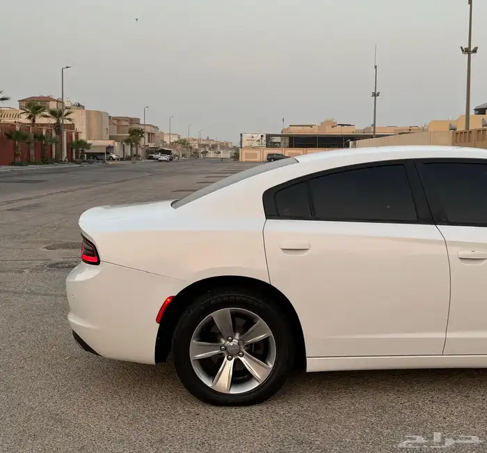 دوج تشارجر SXT فل كامل بدون فتحه 6