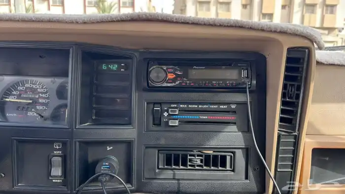 جيب. شيروكي 94 18