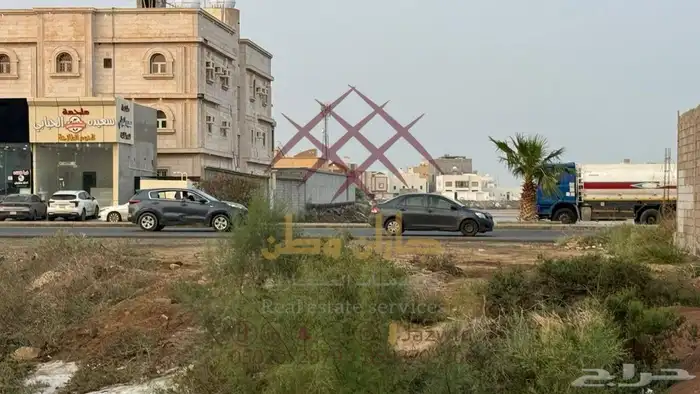 قطعة رقم 2 مخطط ب الواقع بحي السويس بمدينة جيزان . 2