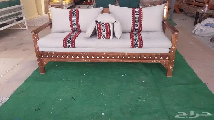 كراسي خشب فاخرة للبيع جلسات 3