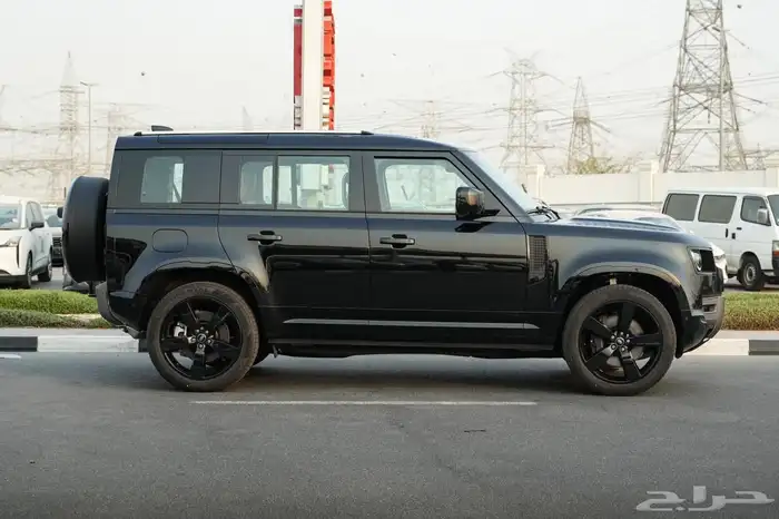 2025 ديفندير HSE X-Dynamic P400 V6 ضمان خمس سنوات جديد 3