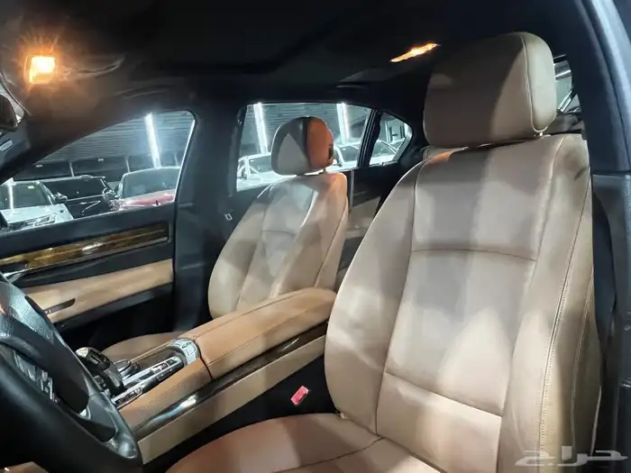 بي ام دبليو 730Li موديل 2015 26