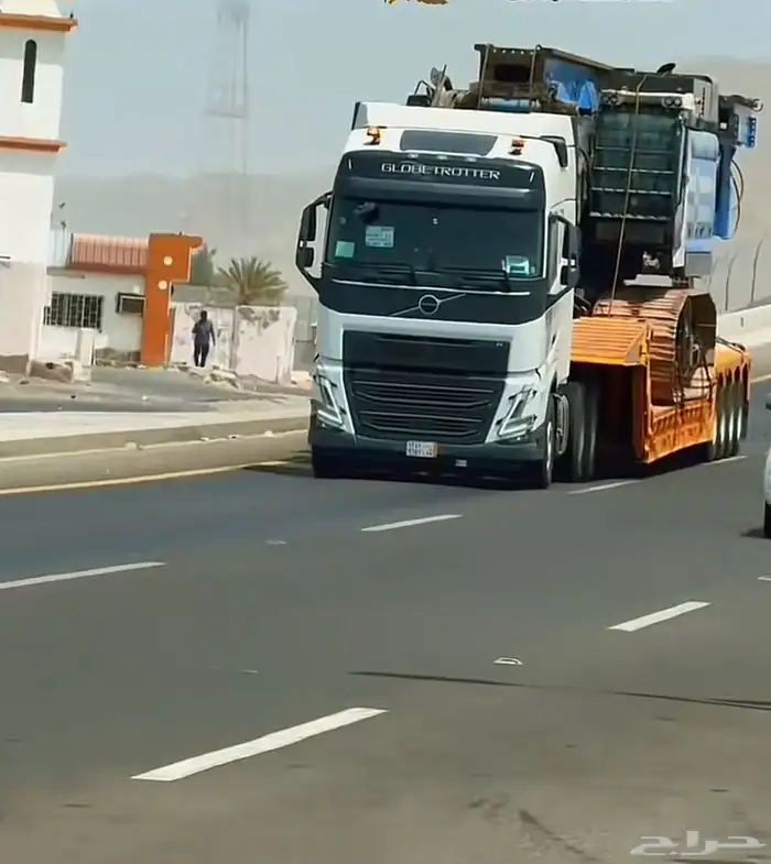 لوبد لوابد للايجار ونقل المعدات الثقيلة 1