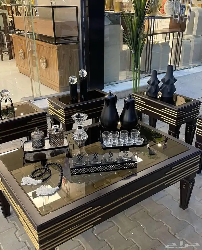 طاولات تفصيل حسب طلب 35