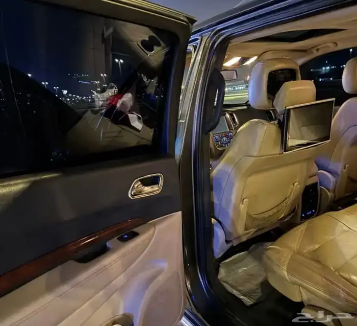 دودج دورانجو فل كامل نظيف جدا  v8 25
