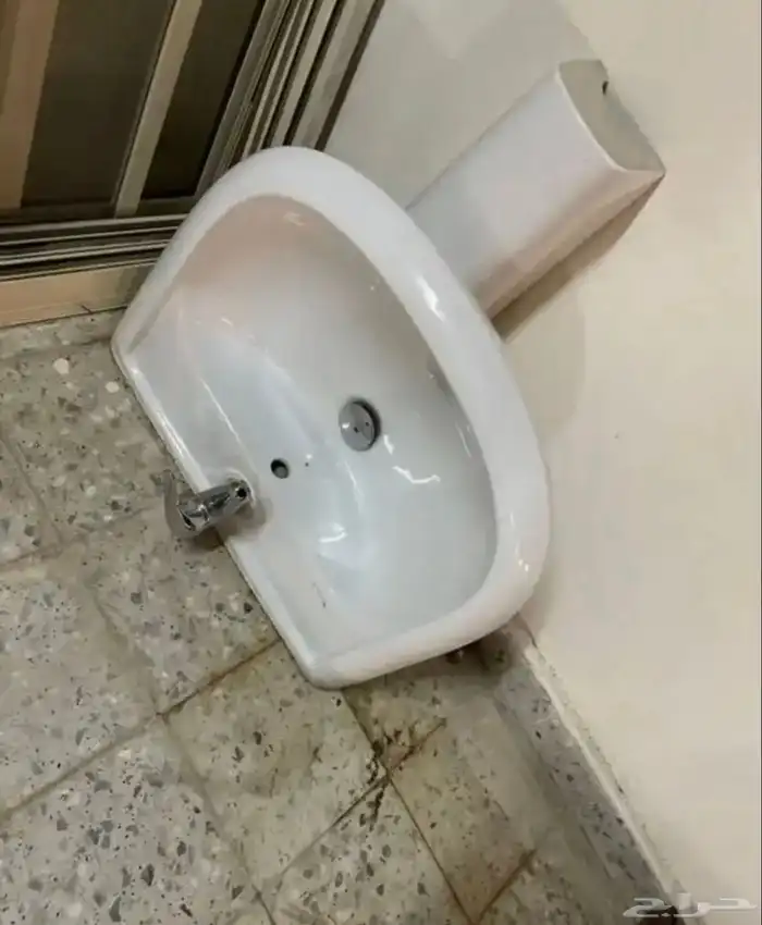 مغسله شبابيك ادوات سباكة 0