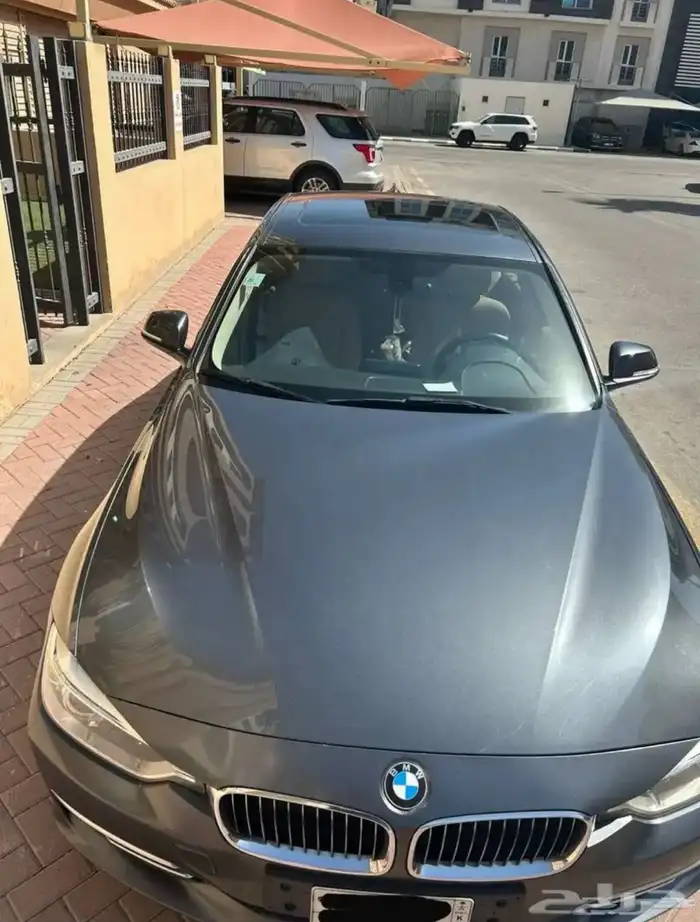 بي ام BMW luxury 316i ممشى قليل 9