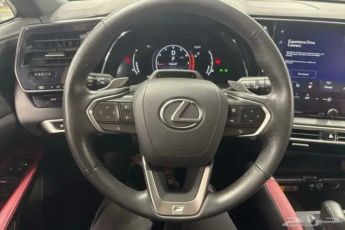 لكزس 350 RX إف سبورت فل كامل موديل 2023 5