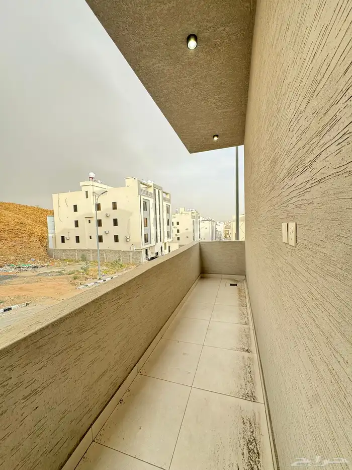 فرصه عقارية ادوار تمليك أبها جوار المطار تصميم كلاسيكي 21