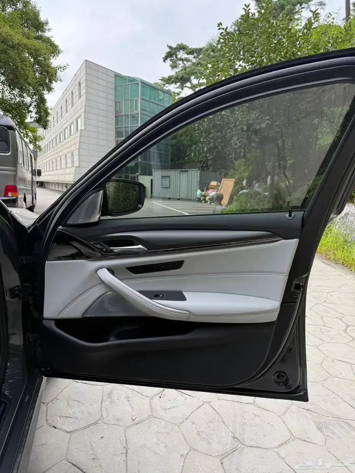 BMW M5 2021 competition 10