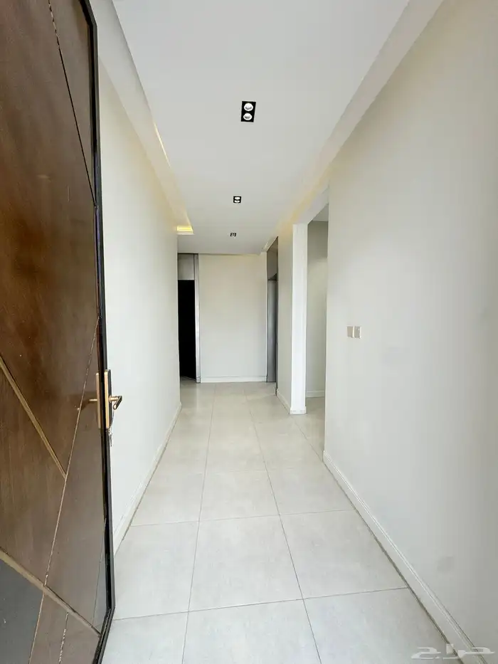 فرصه عقارية ادوار تمليك أبها جوار المطار تصميم كلاسيكي 6