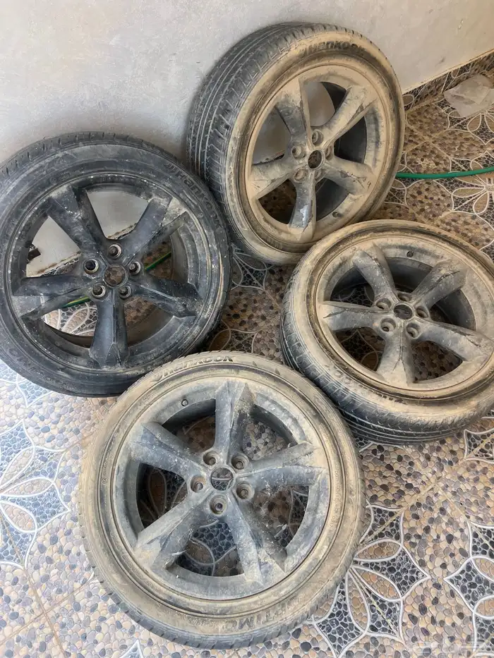 جنوط موستنج( اصلي و كاله ) لا يوجد طعوج ولا كسور 0