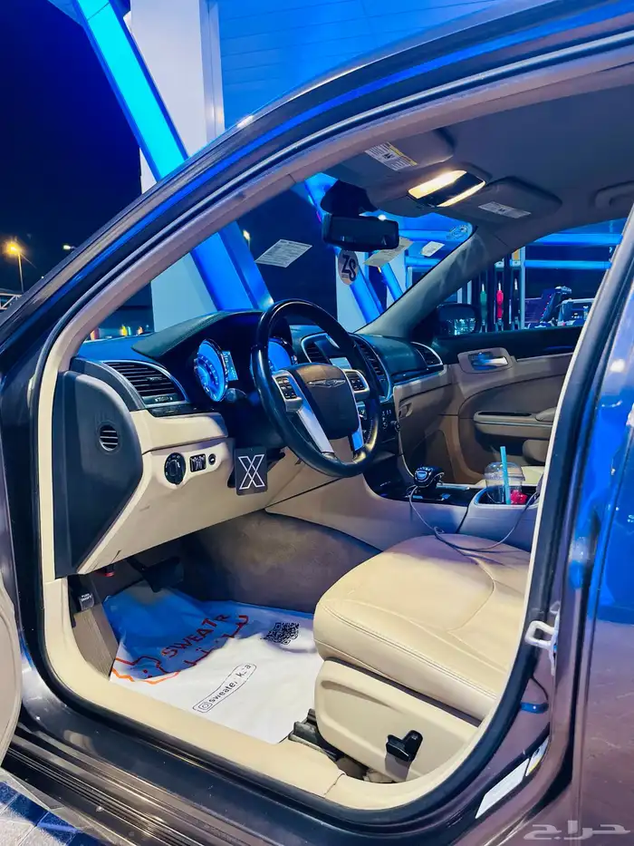 كرايسلر 300c موديل 2014 ممشى قليل 12