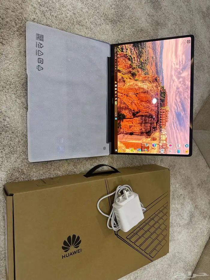 للبيع لابتوب HUAWEI MateBook 14 جديد 0