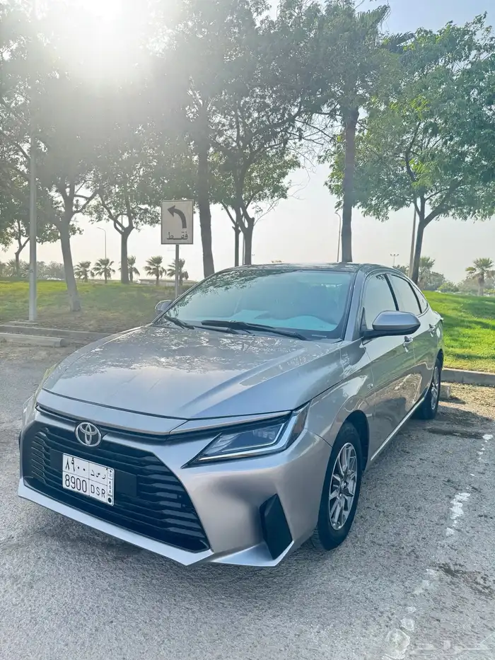 يارس 23 ماشية 25 ألف اقتصادية Toyota Yaris 6
