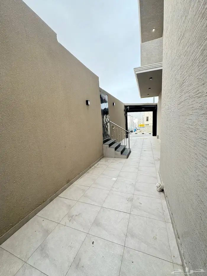 فرصه عقارية ادوار تمليك أبها جوار المطار تصميم كلاسيكي 17
