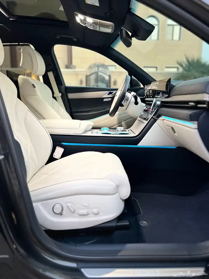 جنسس GV80 رويال فل اوبشن 2025 مالك اول سعودي وكالة 46