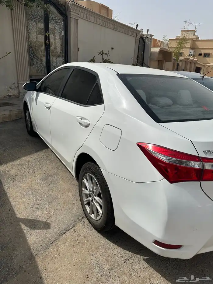 تويوتا كورلا 2015 مالك اول 2