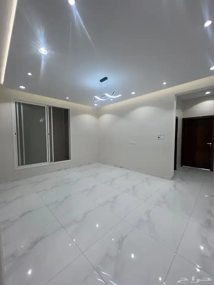 اخر شقة ارضية راقية vip بحي الزهور المحالة بسعر 630 الف 20