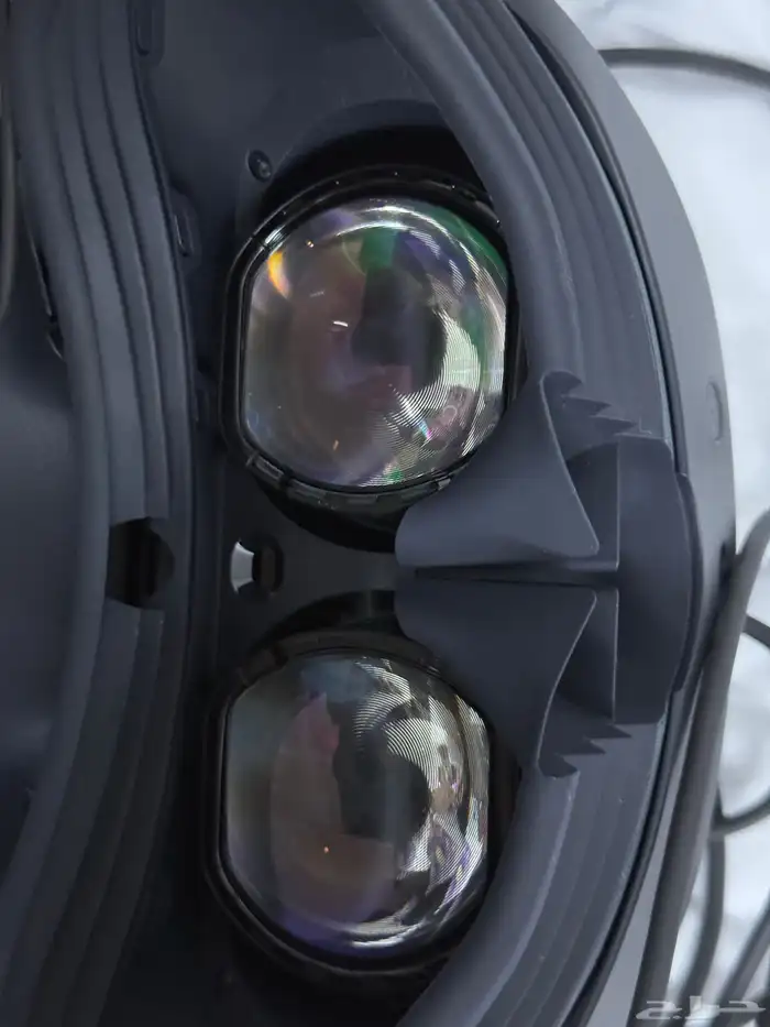 VR2 1