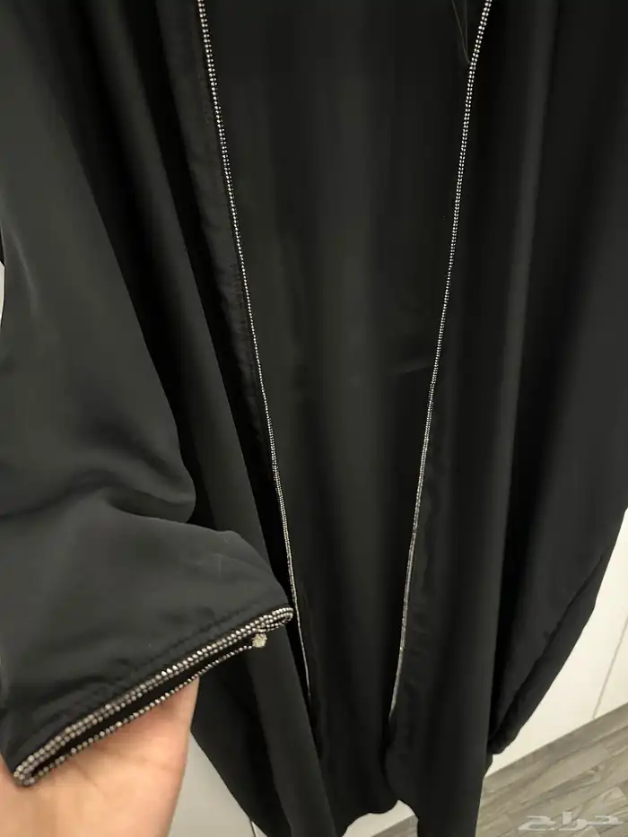 عبايه استخدام مره واحده فقط سبب البيع المقاس غير مناسب 3