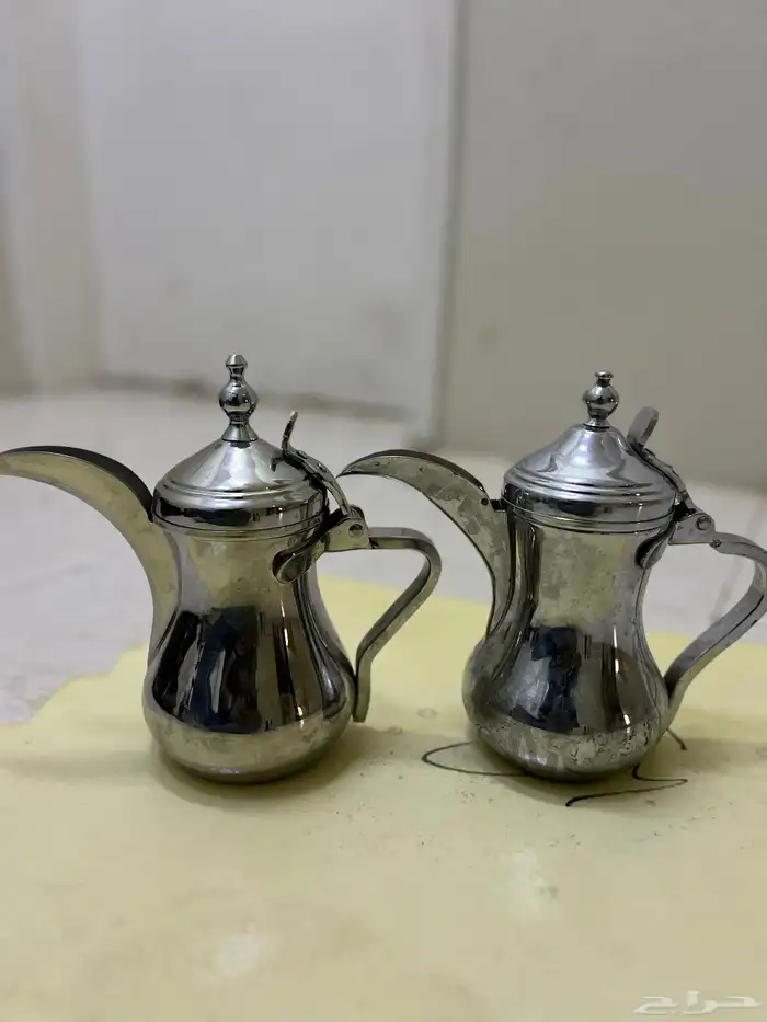 دلة العساف مع اغراض عزبة قهوه وشاهي وطبخ 2