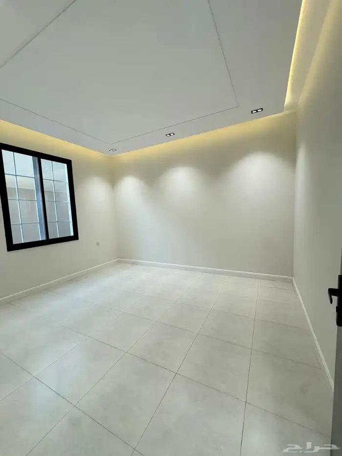 فرصه عقارية ادوار تمليك أبها جوار المطار تصميم كلاسيكي 9