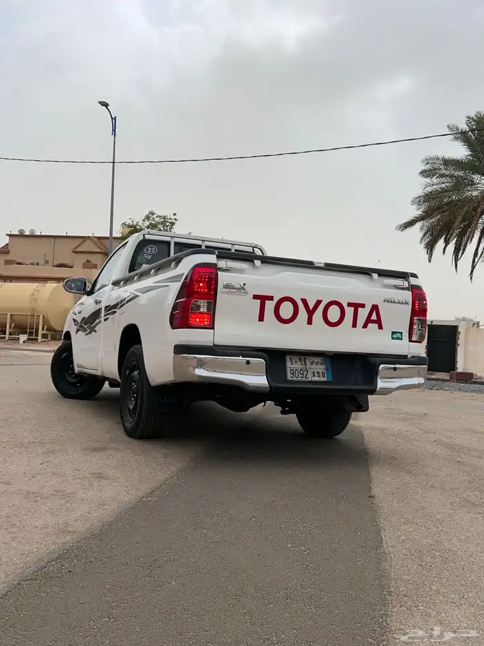 هايلوكس 2022 9