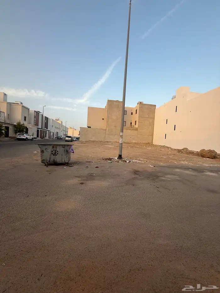 للبيع ارض في مخطط النبلاء م267 على شارعين 16م شمالي غربي 9