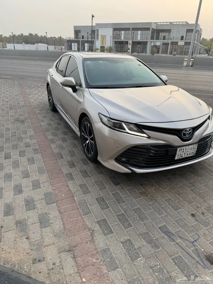 كامري 2019 GLE بانزين و كهرب 3