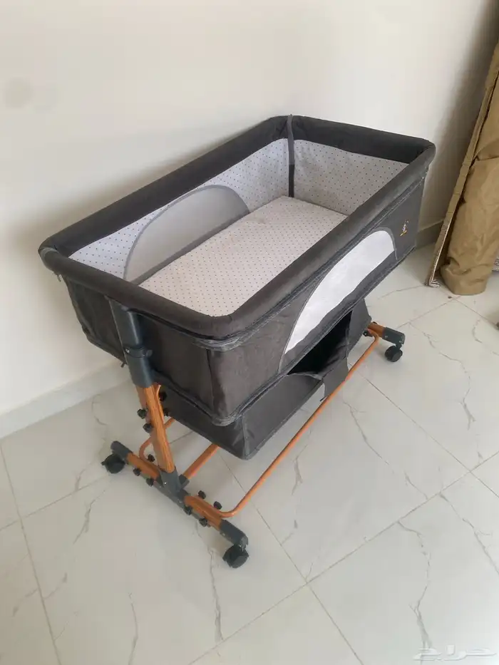 سرير اطفال 3