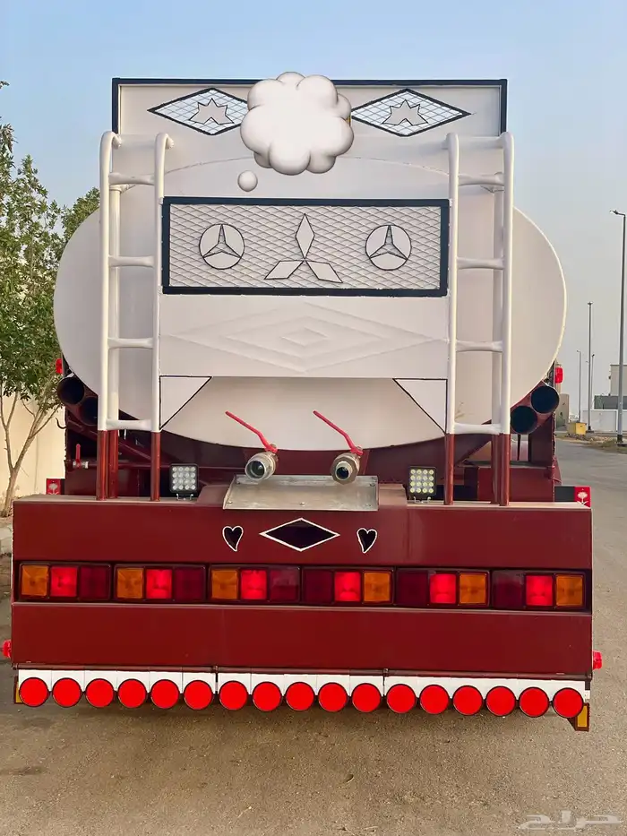 وايت مرسيدس 1982 4