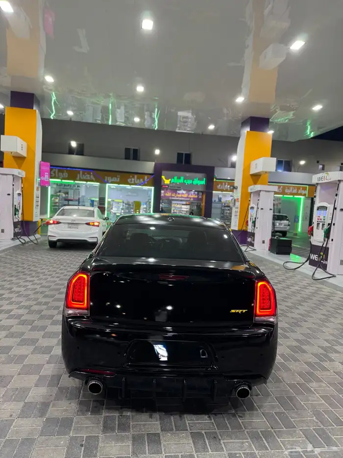 كرايسلر 2012 300s 14