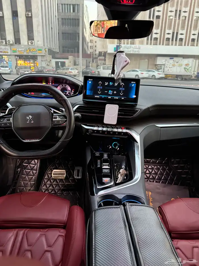بيجو 3008 فل كامل GT Black edition 5