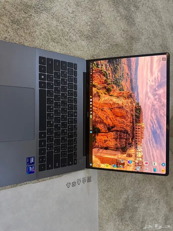 للبيع لابتوب HUAWEI MateBook 14 جديد 2
