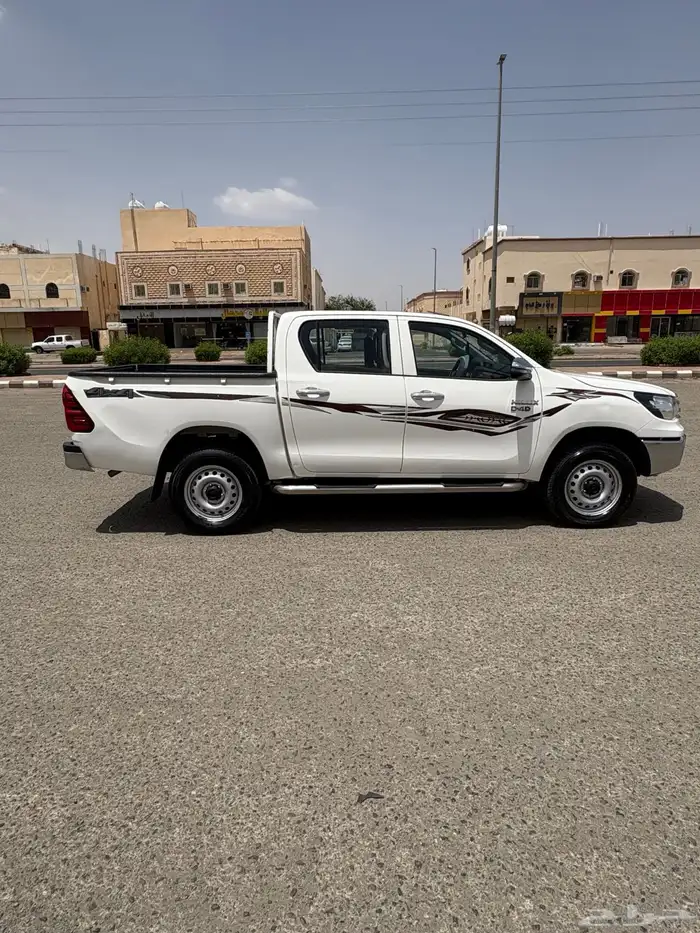هايلوكس دبل الموديل 2020 ديزل 8