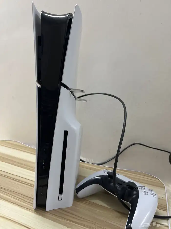 جهاز بلاستيشن جديد 0
