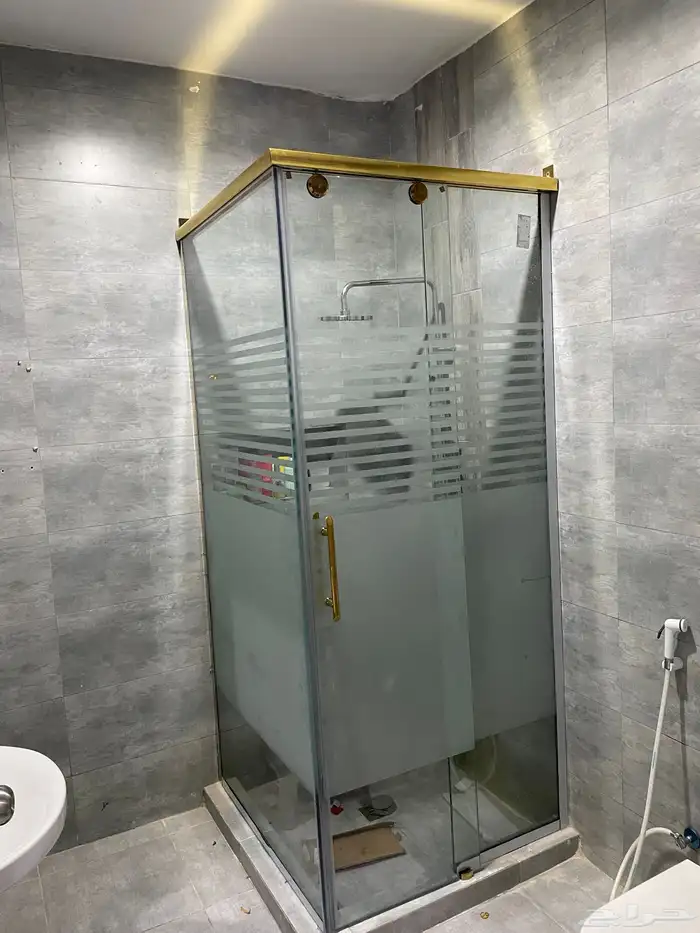 زجاج سيكوريت ومرايا 15