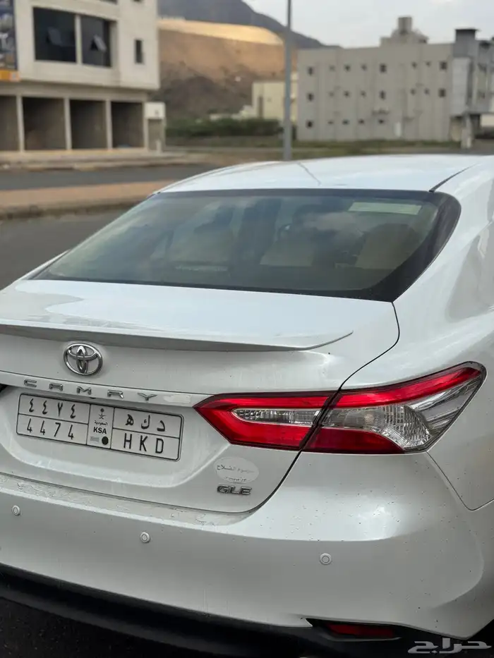كامري 2020 GLE فل كامل سعودي 9