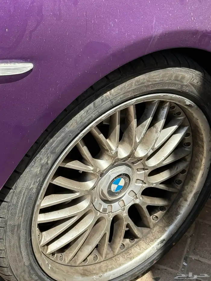 مع لوحه مميزه BMW 750E بنفسجي مستعمله للبيع 4