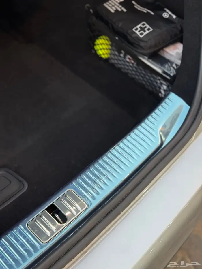 مرسيدس S500 AMG 2023 - شبه اصفار - عداد 4 الاف كيلو فقط 18