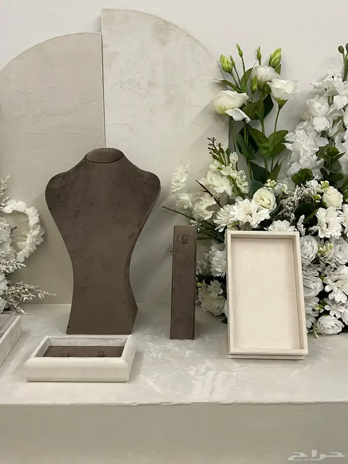 عربية ملكة مميزه ومرتبه بمبلغ مميز 3