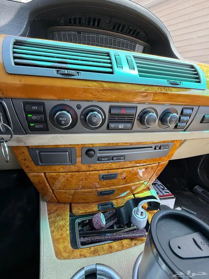 مع لوحه مميزه BMW 750E بنفسجي مستعمله للبيع 16