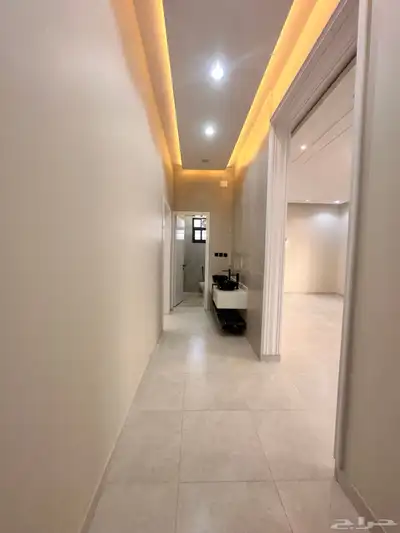 للبيع شقق علويه فاخره وسيعه بسطح خاص ومشب بالمحاله index