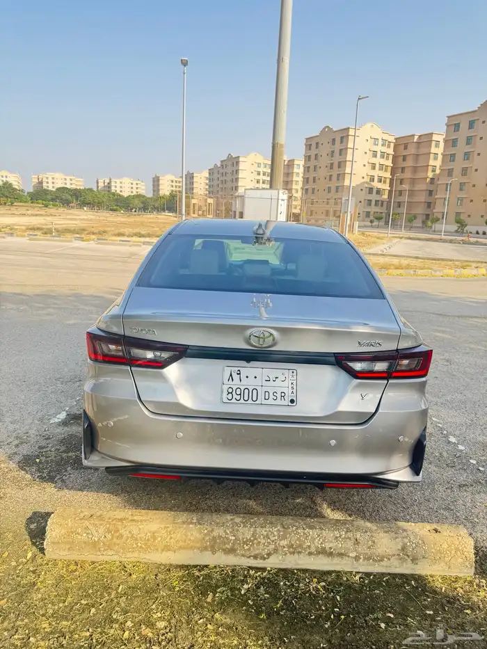 يارس 23 ماشية 25 ألف اقتصادية Toyota Yaris 9