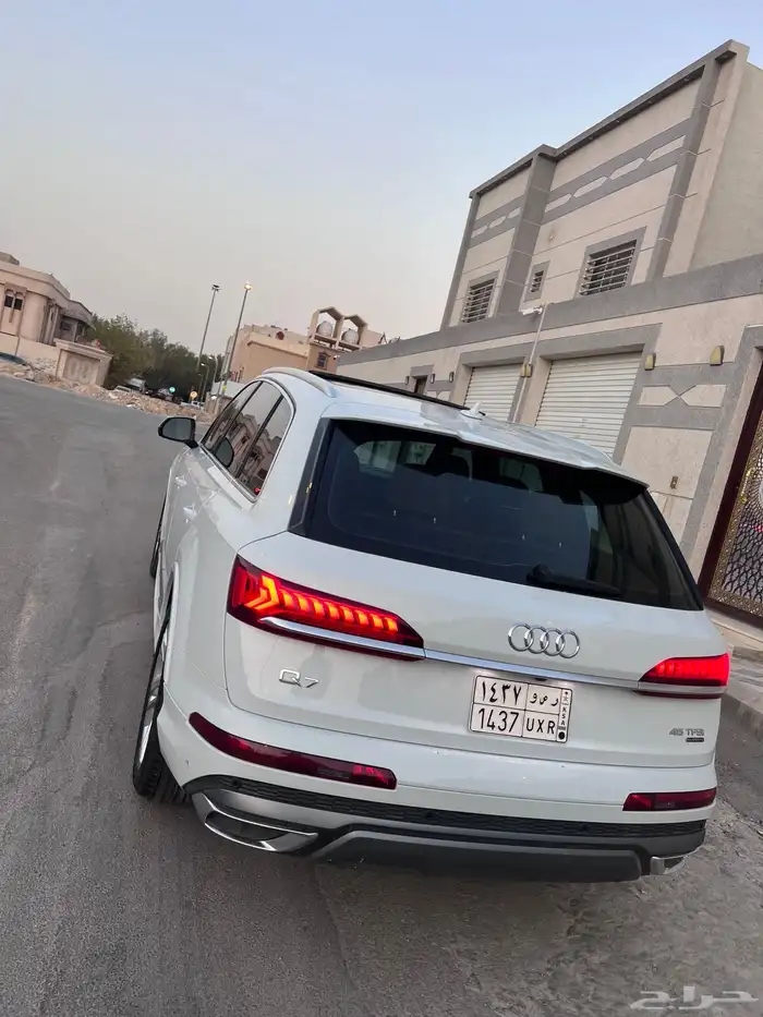 اودي Q7 2022 7