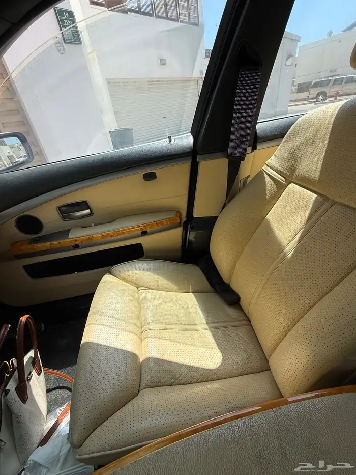 مع لوحه مميزه BMW 750E بنفسجي مستعمله للبيع 15