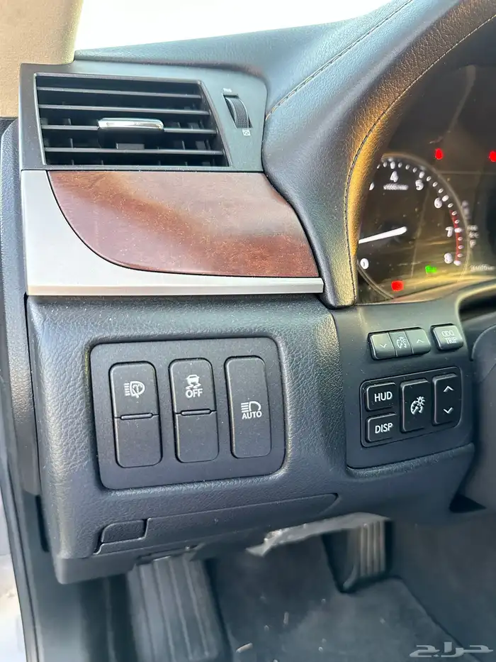 لكزس GS 350 2015 23